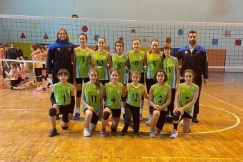 MİDİ KIZ TAKIMIMIZ