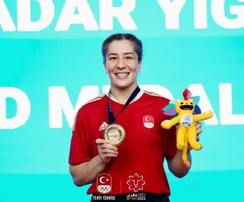 19. Akdeniz Oyunları'nda Yasemin Adar Yiğit Şampiyon..
